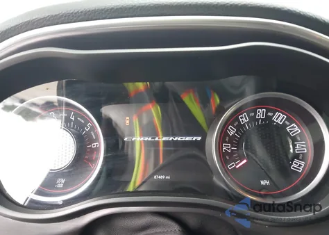 2016 Dodge Challenger Sxt z USA, uszkodzony, nr VIN 2C3CDZAG9GH315844